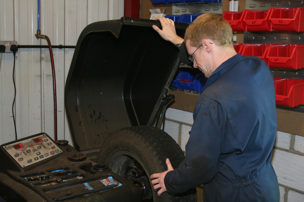 Tyres Paul Church (Chard)